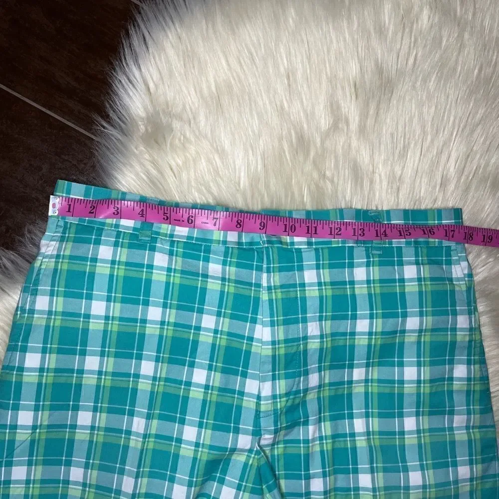 Southern Tide green plaid shorts sz 35